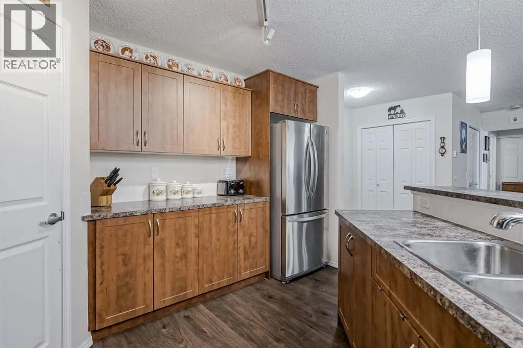 2227, 700 Willowbrook Road NW