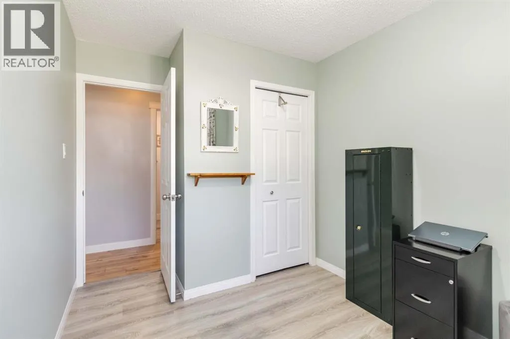 129 Ermine Crescent