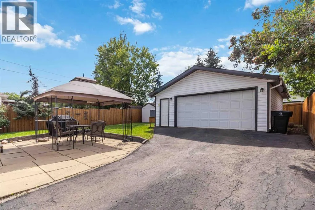 129 Ermine Crescent