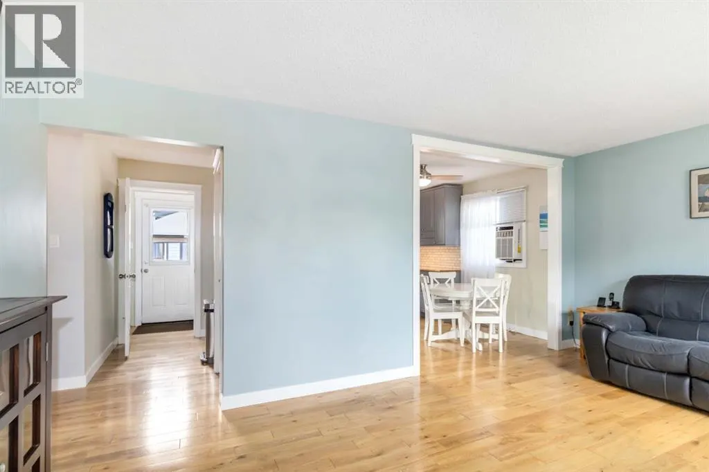 129 Ermine Crescent