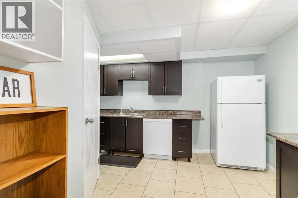 129 Ermine Crescent