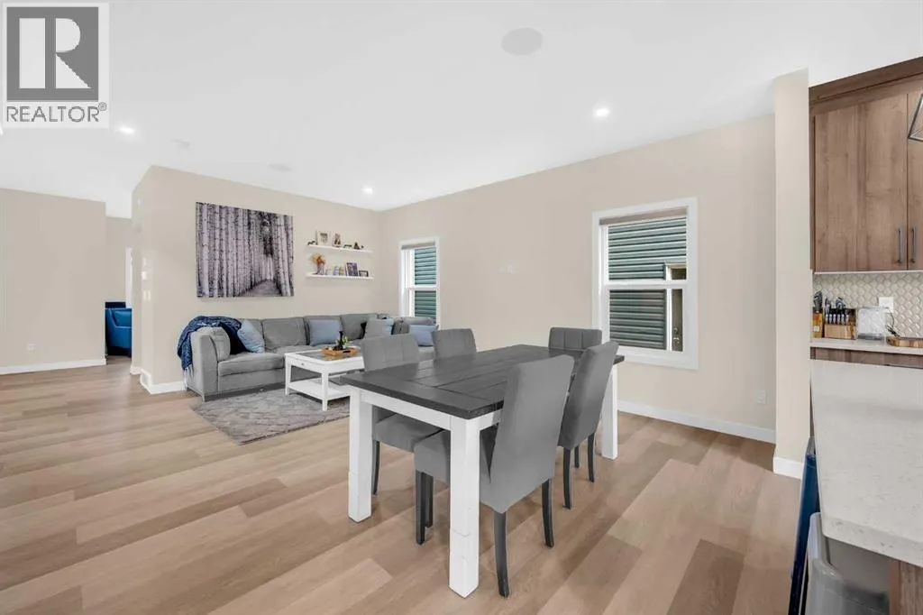 101 Midtown Close SW