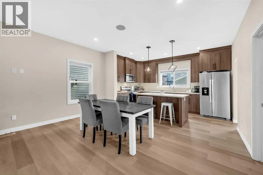 101 Midtown Close SW