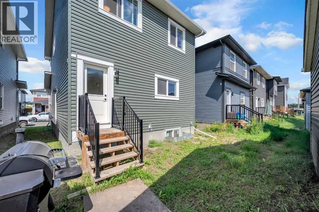 101 Midtown Close SW
