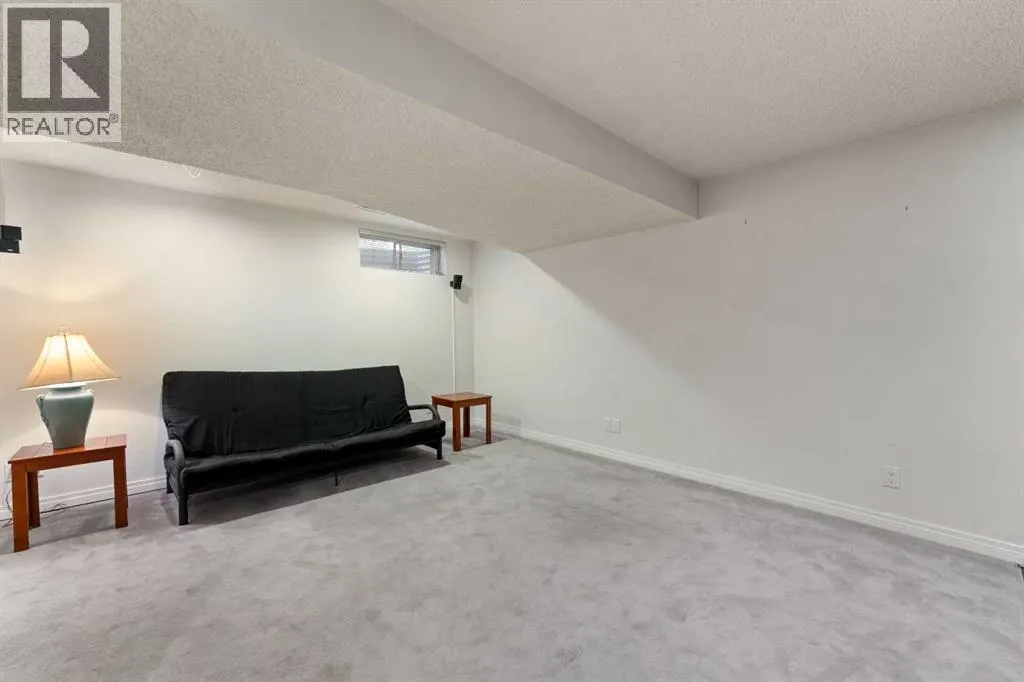 79 Templegreen Place NE
