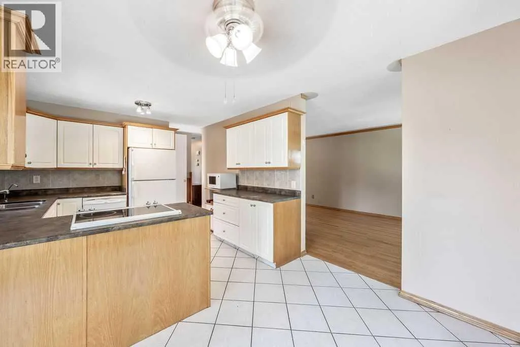 354 Maitland Hill NE