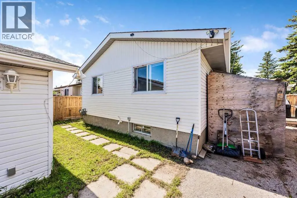 354 Maitland Hill NE