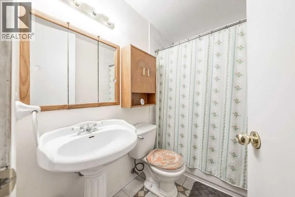 354 Maitland Hill NE