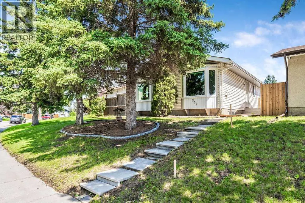 354 Maitland Hill NE