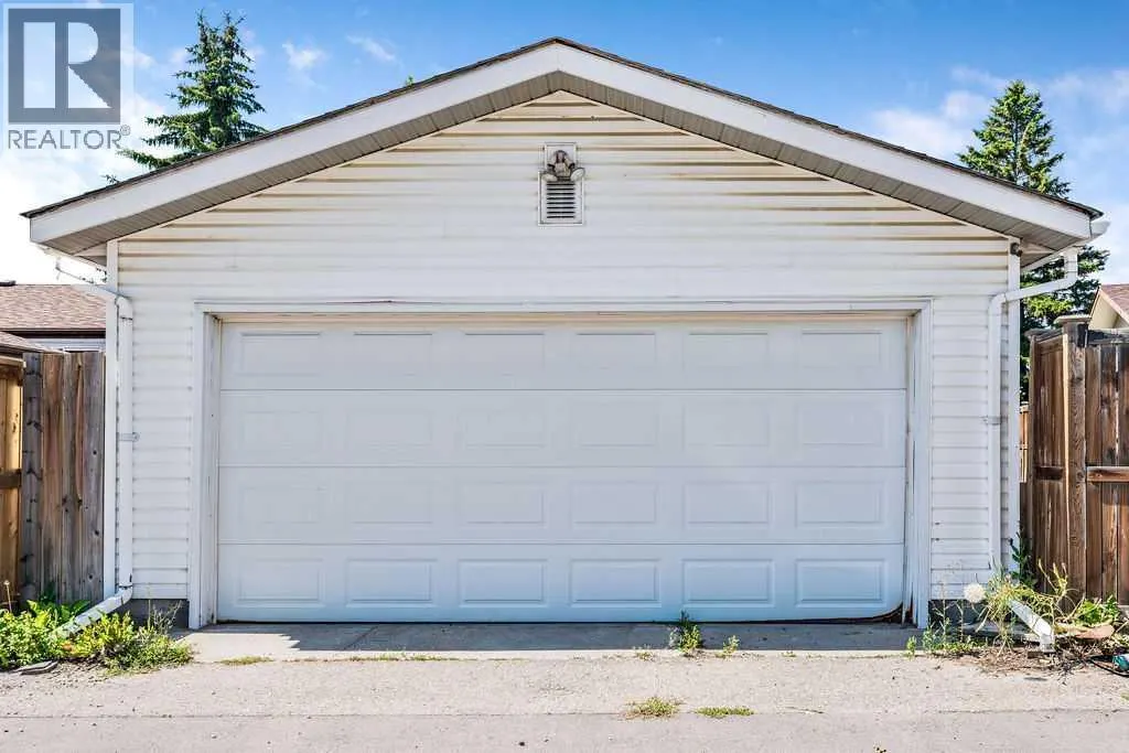 354 Maitland Hill NE