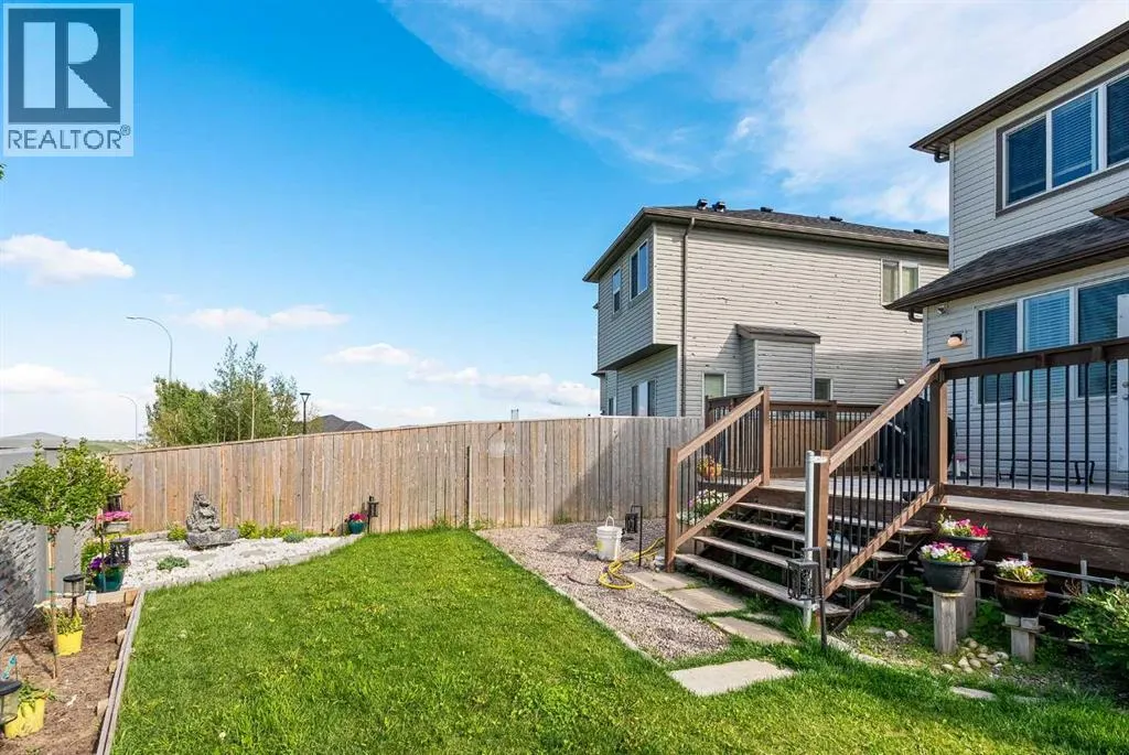 135 Sage Valley Circle NW