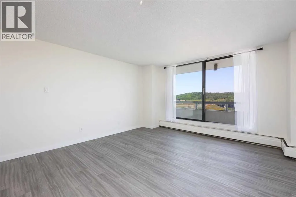 1102, 13221 Macdonald Drive