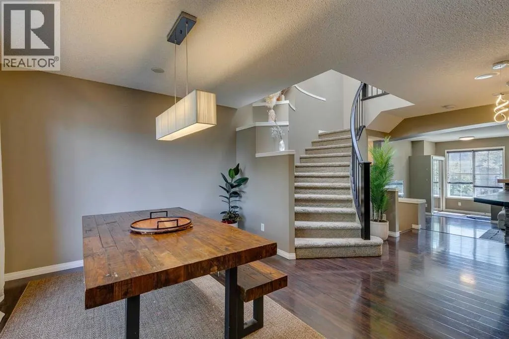30 Auburn Bay View SE