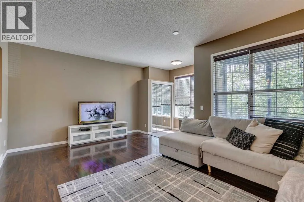30 Auburn Bay View SE