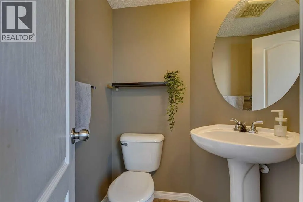 30 Auburn Bay View SE