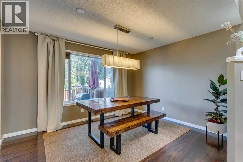 30 Auburn Bay View SE