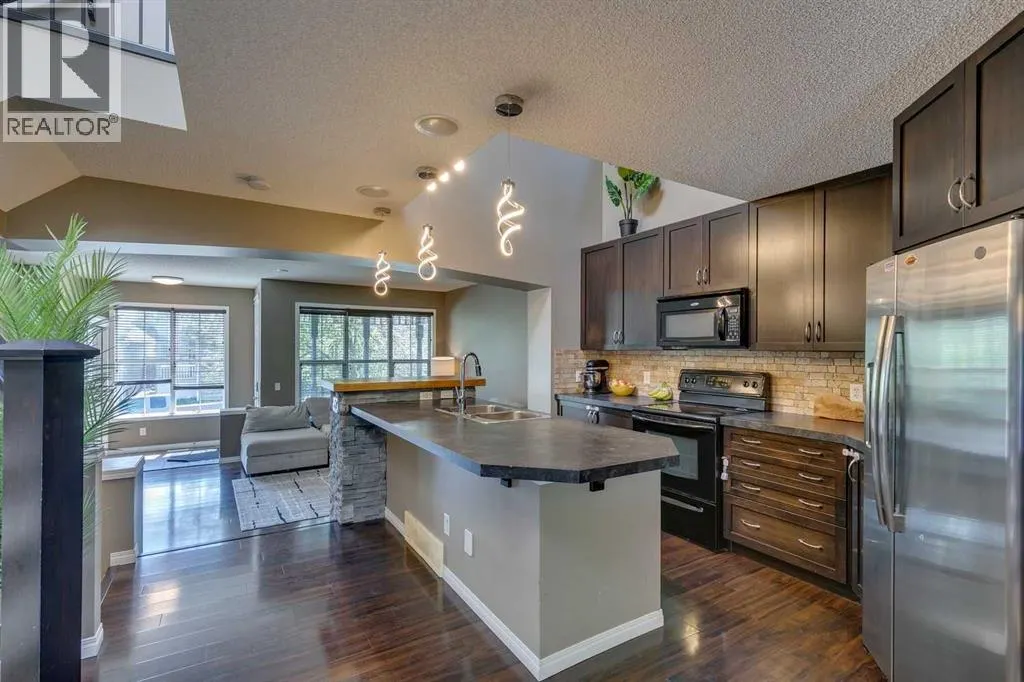 30 Auburn Bay View SE