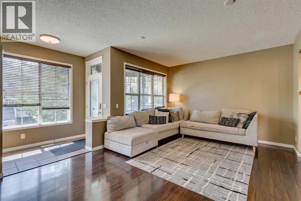 30 Auburn Bay View SE