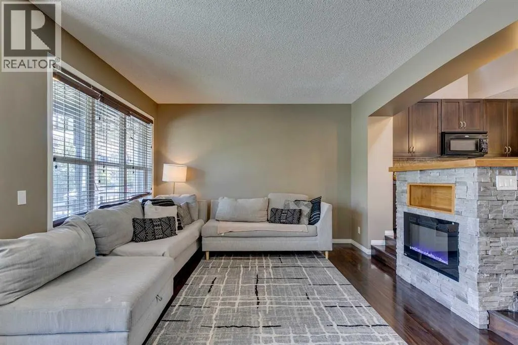 30 Auburn Bay View SE