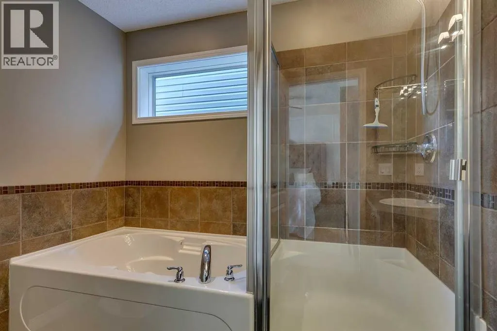 30 Auburn Bay View SE
