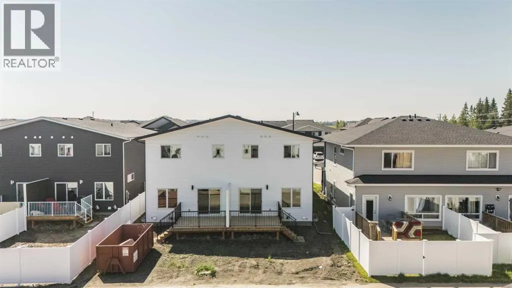42 Earl Close