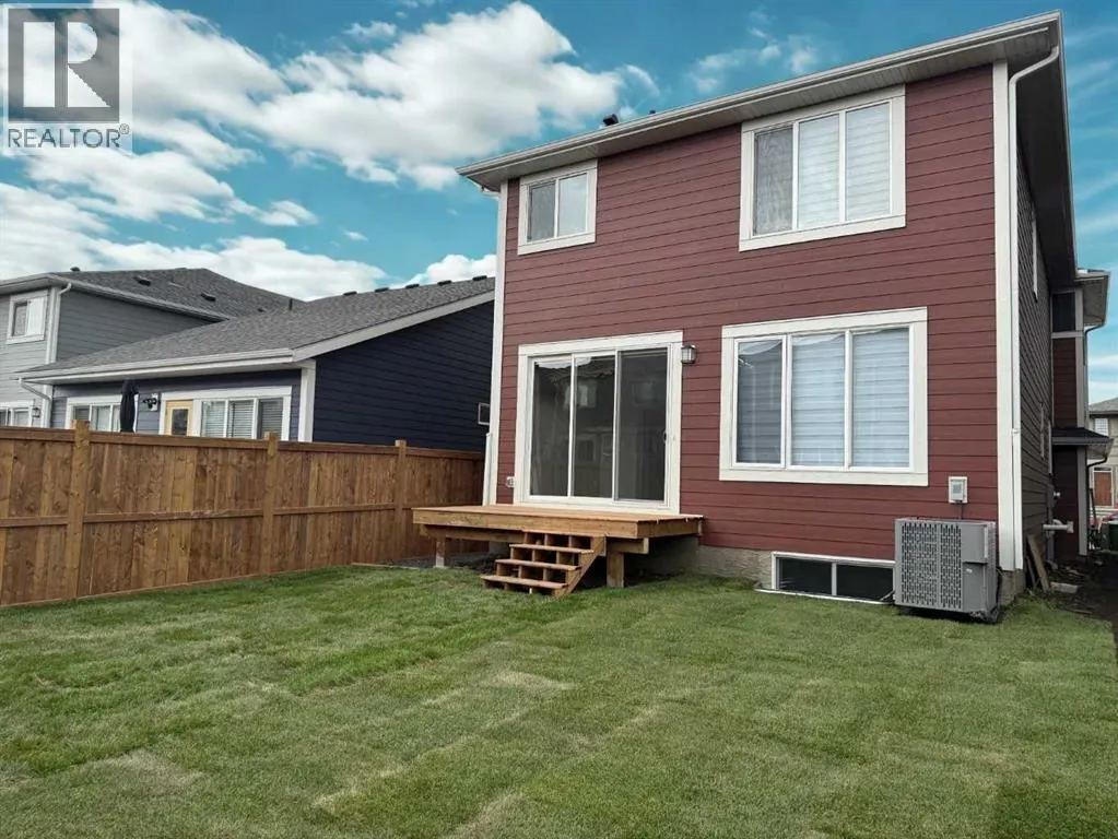 200 Magnolia Terrace SE