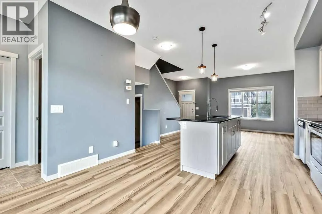 415 Mahogany Boulevard SE