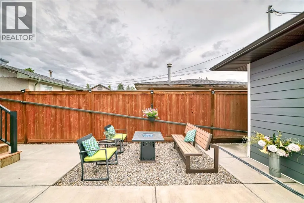 4654 84 Street NW