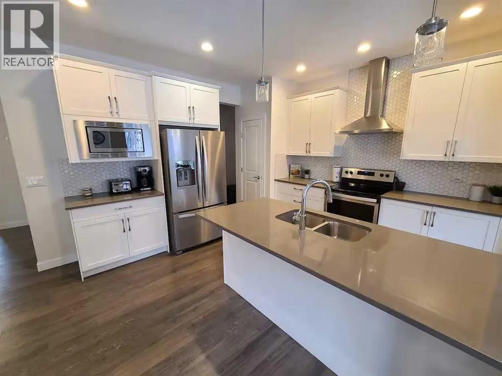 337 Bayview Way SW