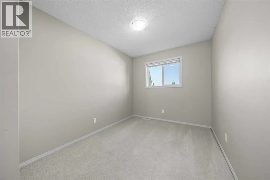 7, 105 Drake Landing Common