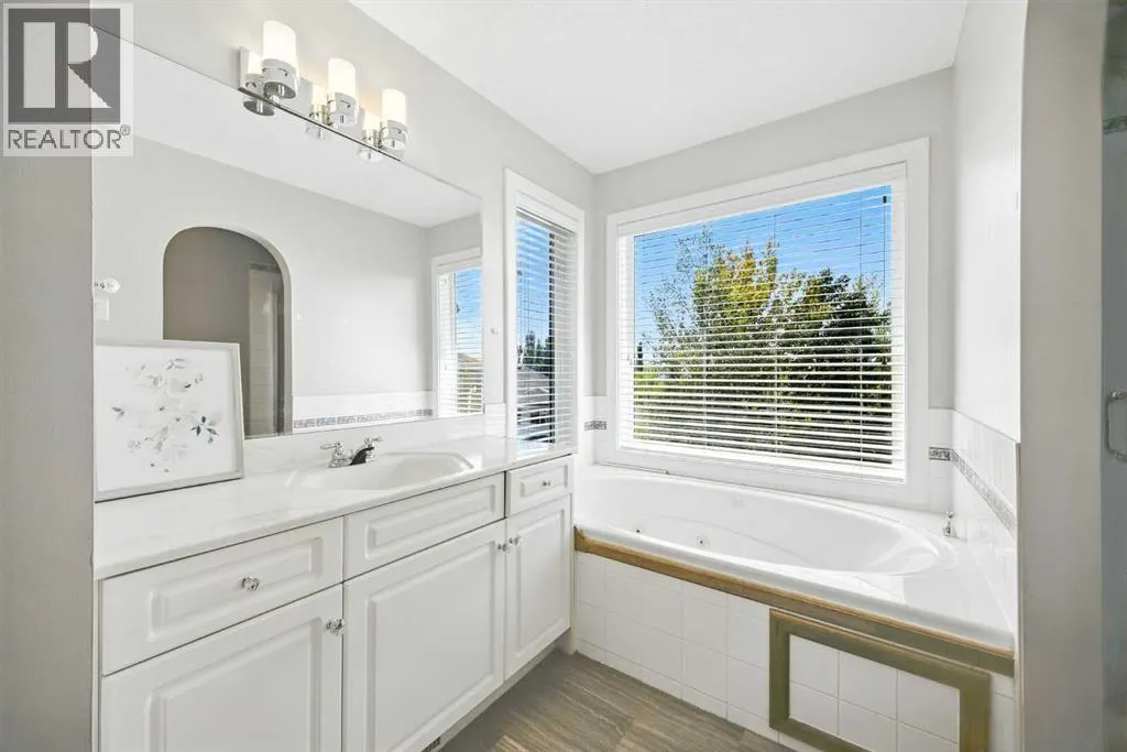 58 Tuscany Ridge View NW