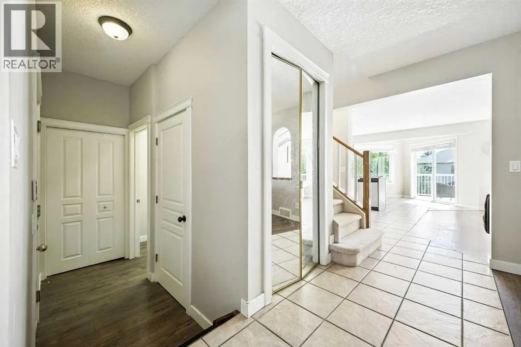 58 Tuscany Ridge View NW
