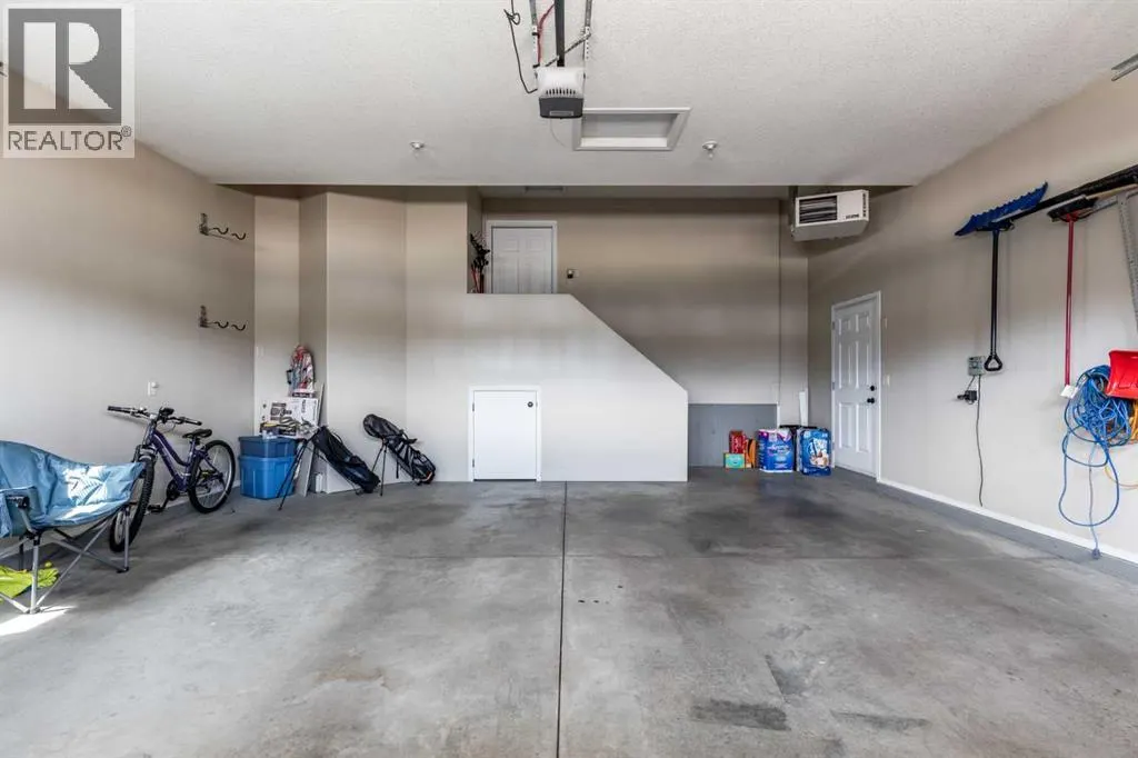 48 Somerside Way SE