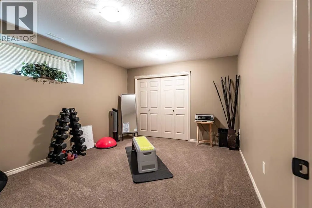 48 Somerside Way SE