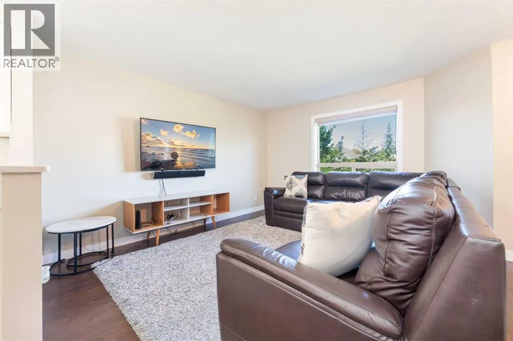 220 Bayside Point SW
