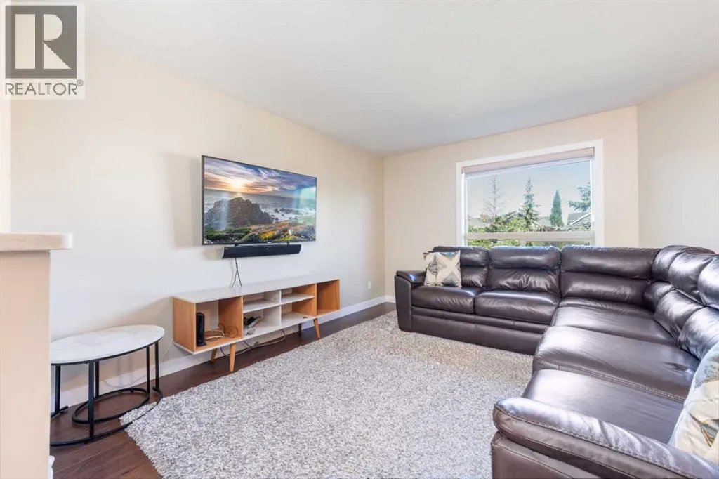 220 Bayside Point SW