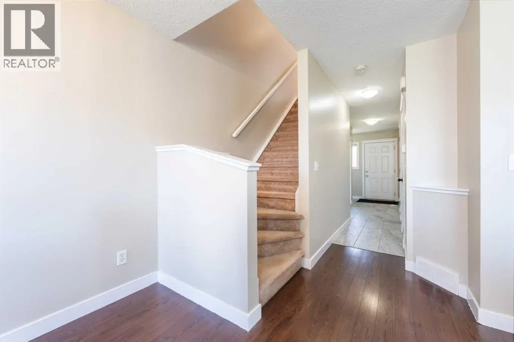 220 Bayside Point SW