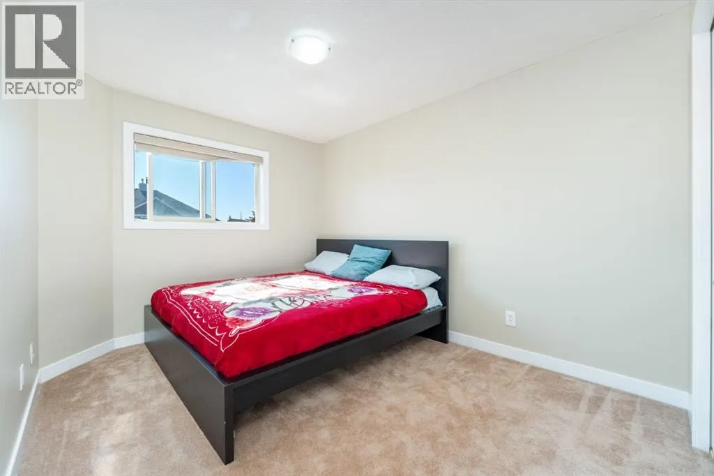 220 Bayside Point SW