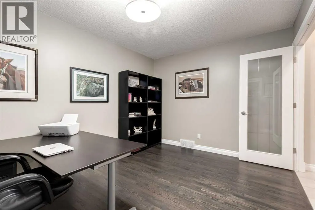 140 EVERGREEN Way SW