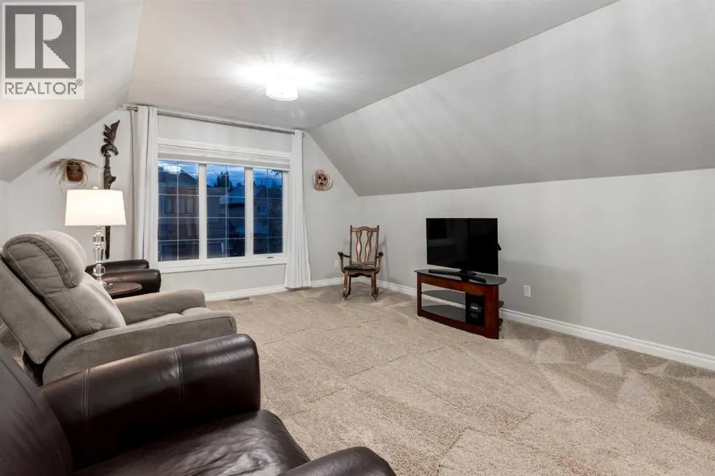 140 EVERGREEN Way SW