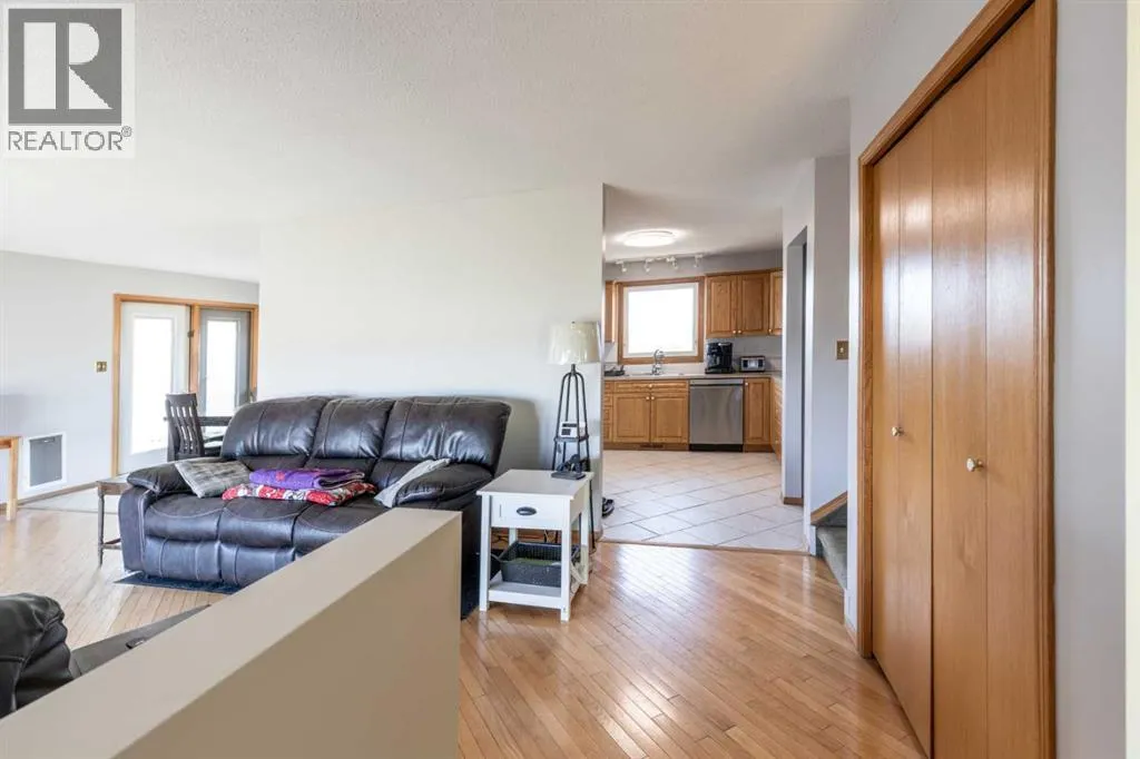 5121 Township Road 120
