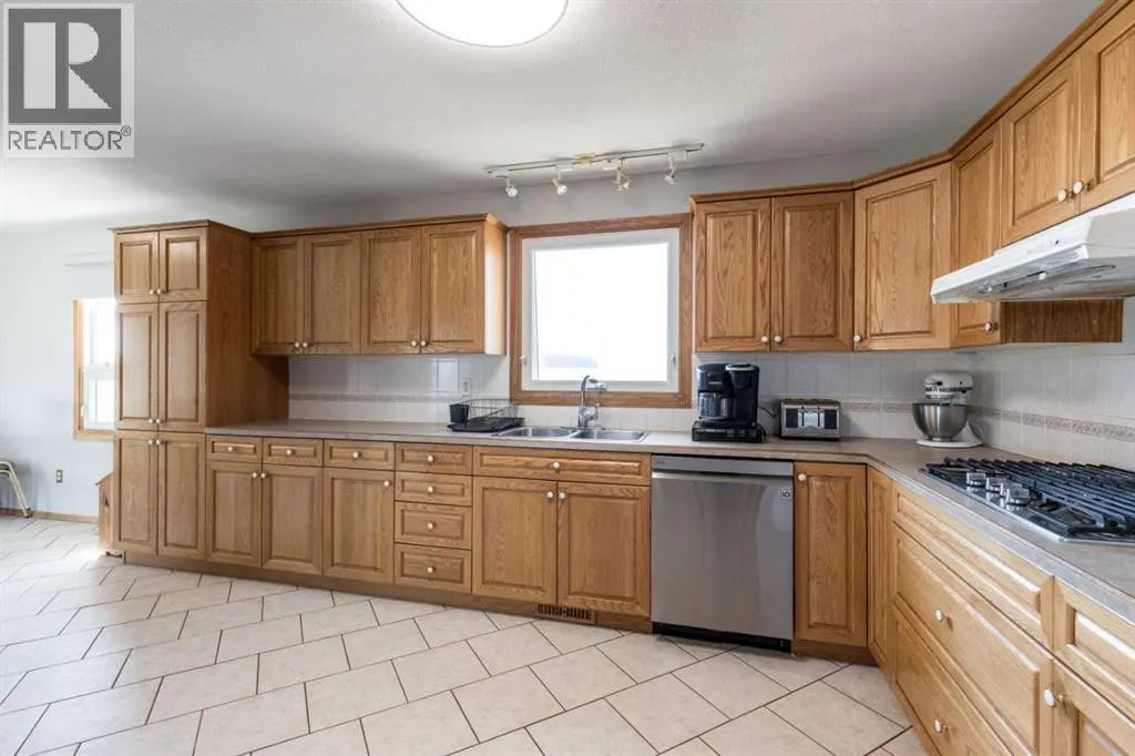 5121 Township Road 120