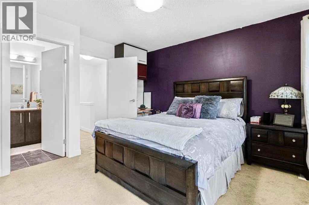 1006, 2445 Kingsland Road SE