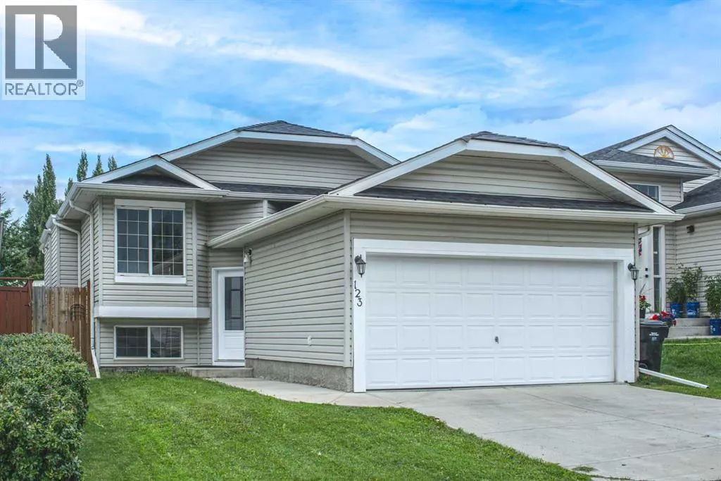 123 Royal Birch Manor NW