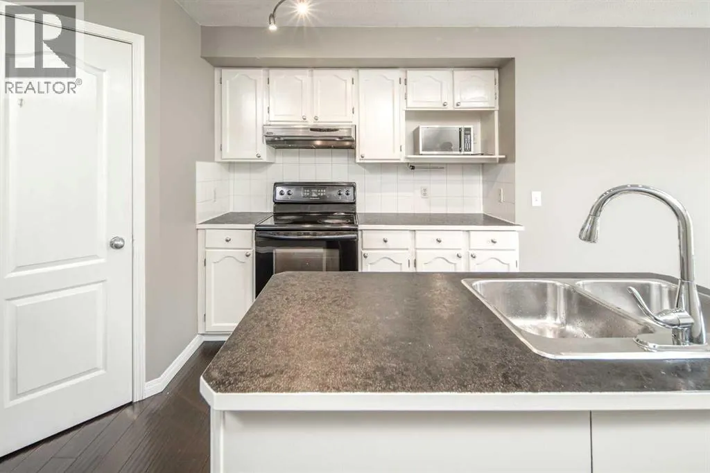 123 Royal Birch Manor NW