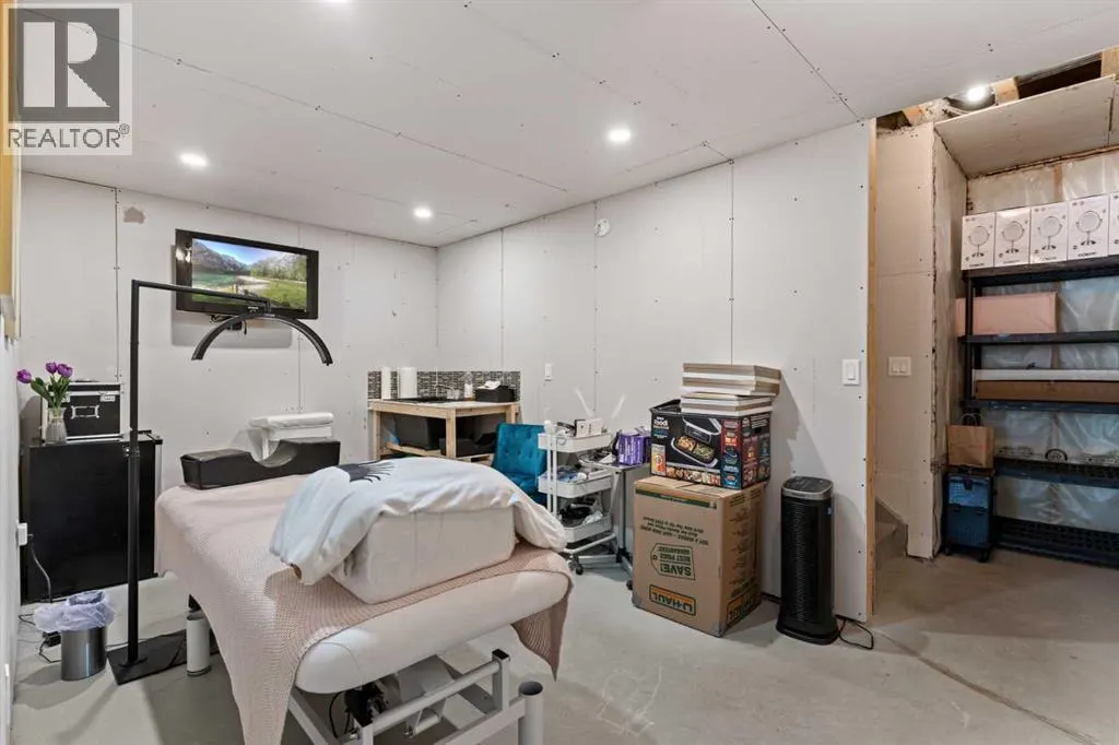 35 Evansglen Park NW