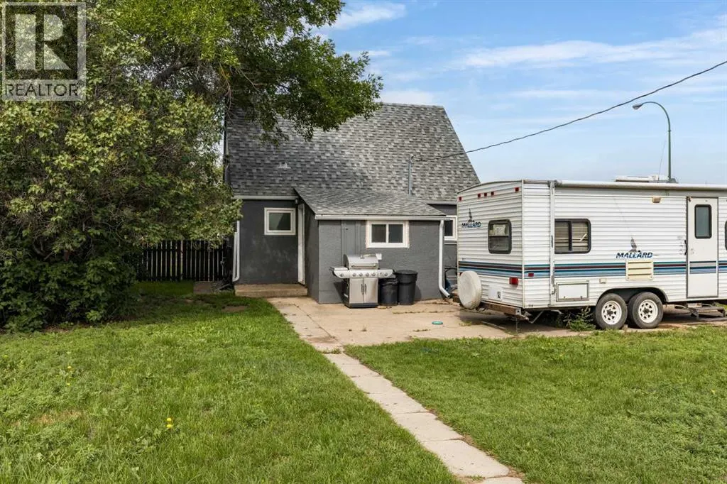 101 3 Street SE