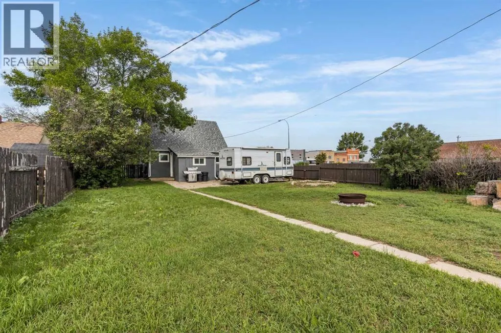 101 3 Street SE