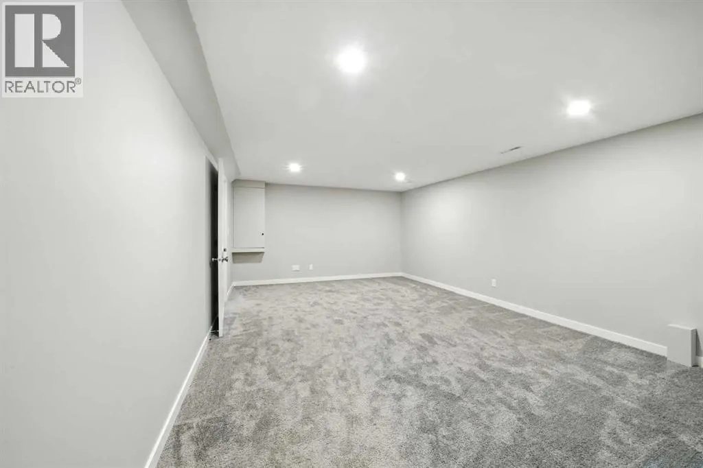 7 Goodacre Close