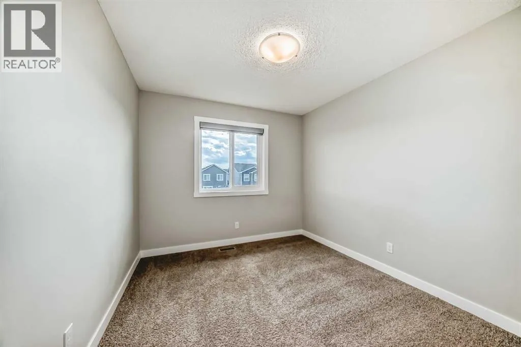 221 Midgrove Mews SW